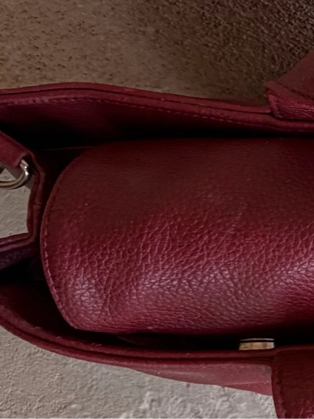 Darci Burgundy Laptop Tote Business Bag Shoulder Strap & Expansion Snaps Unisex